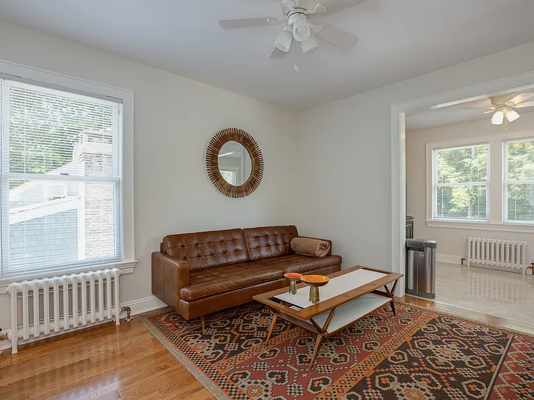 1215 Main St #2A — Photo 3