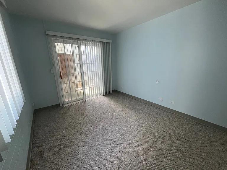 2324 S Beretania St #A — Photo 9