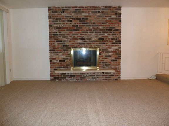 5th image of 5019 Brentwood Dr SE