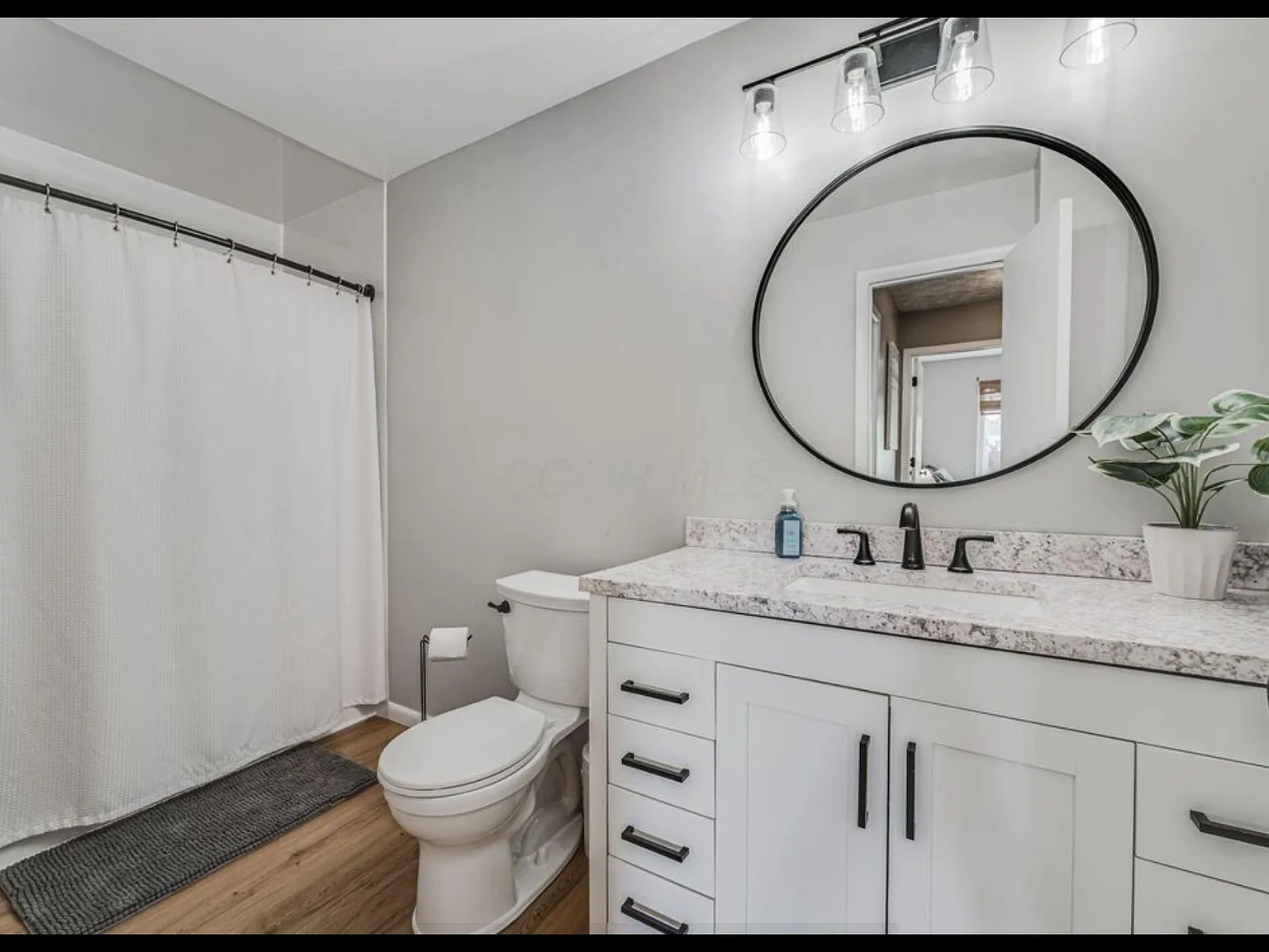 3 bed, 1475 sqft, $2,600 — Photo 4