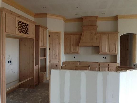 5th image of 196 Bearclaw Cir