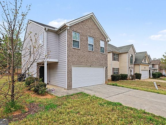 3rd image of 2204 Creel Rd