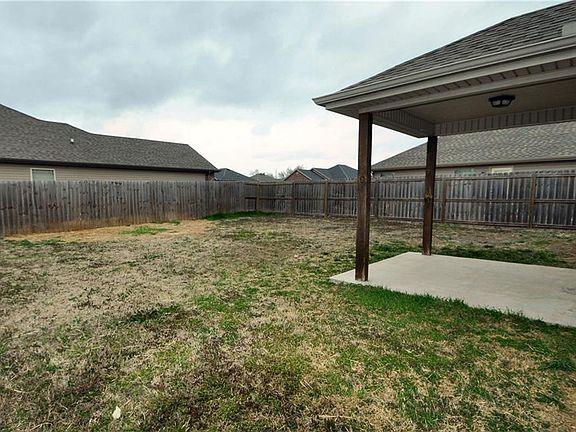 2nd image of 2406 S 11th Pl