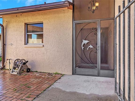 4th image of 6436 Royal Woods DR