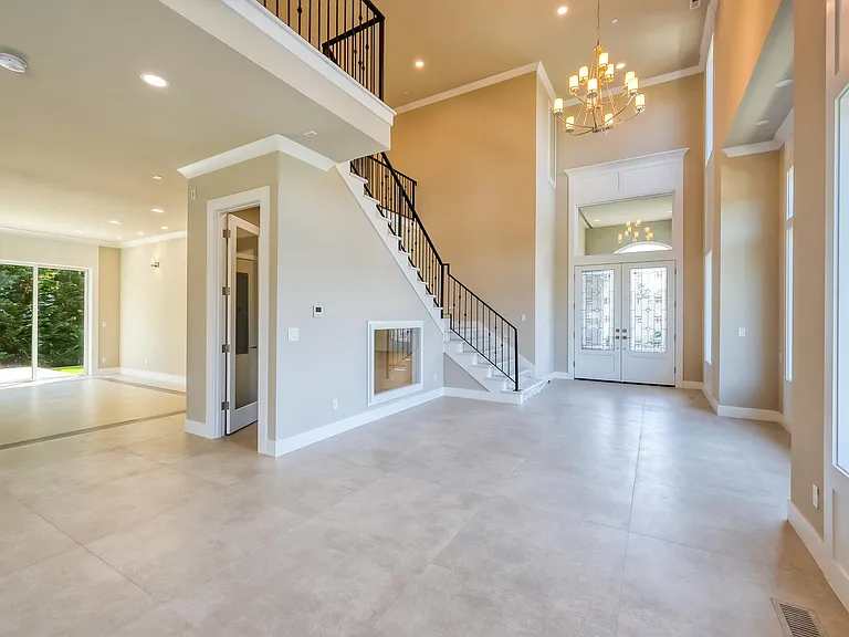 13188 SE 45th Ct — Photo 11