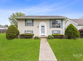 272 N Jefferson Ave, Bradley, IL 60915