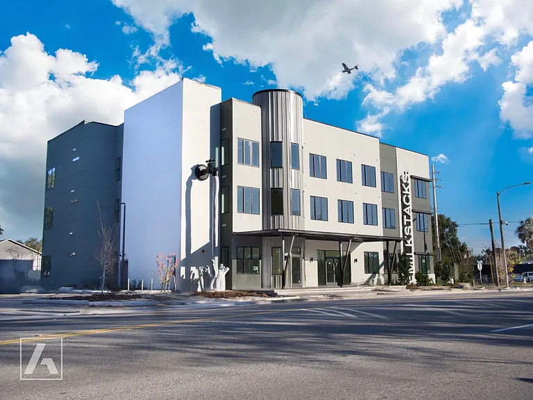 The Milk Stacks: Boutique Luxury Living in Downtown Orlando's Milk District — Photo 2