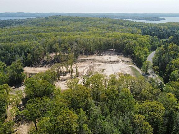 5th image of 12918 Torch River Rd