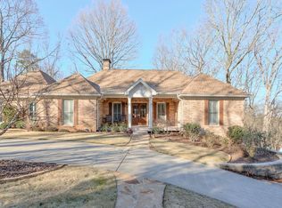 8720 Rhapsody Ln, Cumming, GA 30041