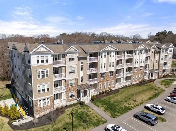 3206 Pennington Dr #3206, Walpole, MA 02081