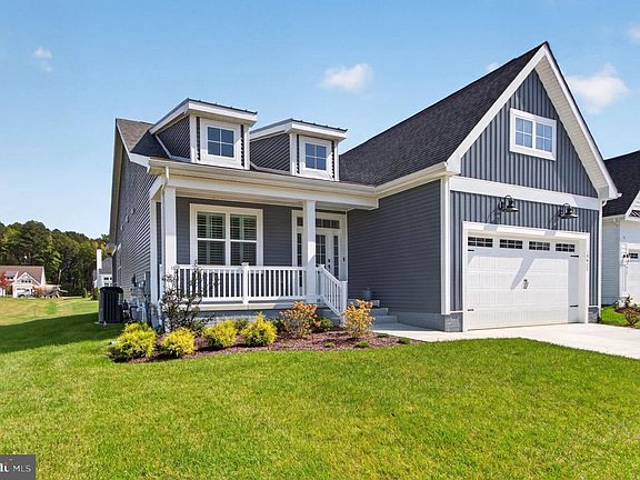 3rd image of 19432 Safflower Way