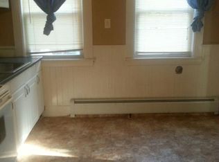 14 Prospect Ave, Rumford, ME 04276