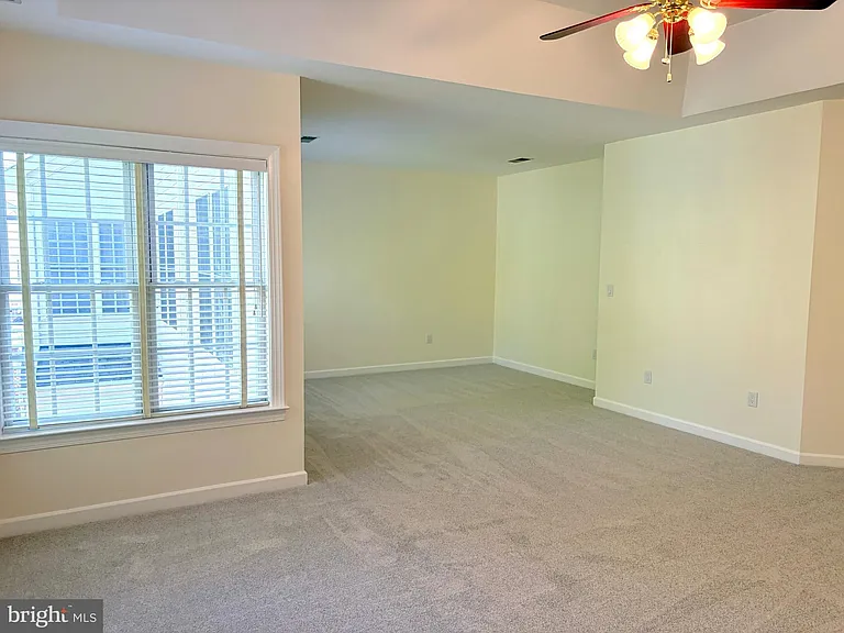 2178 Harithy Dr — Photo 23