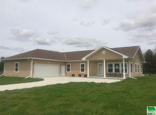 507 Ridgeview Ln, Aurelia, IA 51005
