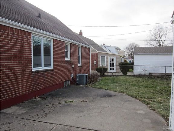 5th image of 70 Peinkofer Dr