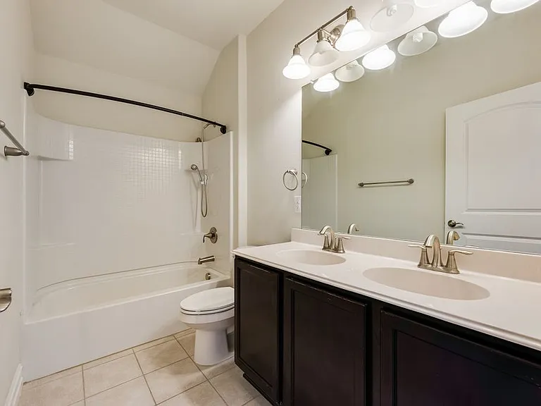 2668 Yacht Club Dr — Photo 18