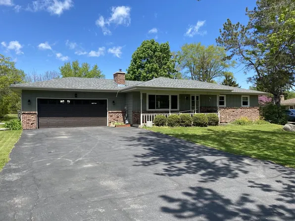 4914 Twin Elms DRIVE, Racine, WI 53406