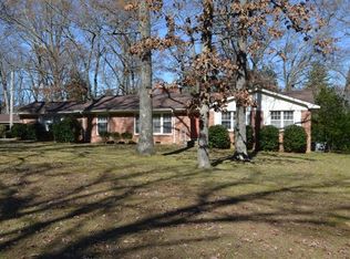 302 Oak Park Dr, Tullahoma, TN 37388