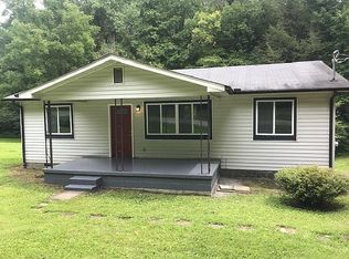 1563 Bruce Gap Rd, Caryville, TN 37714