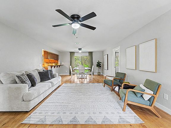 3rd image of 9 Minton Ln
