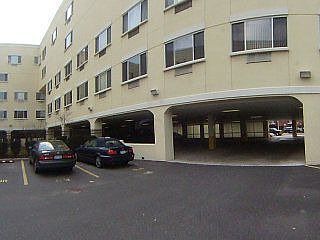 2nd image of 225 Post Ave