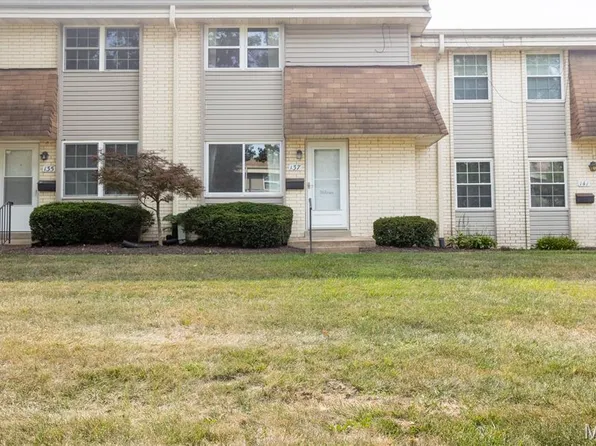 137 Shadalane Walk, Ballwin, MO 63011