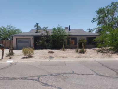 855 Zuni Rd SE, Rio Rancho, NM, 87124