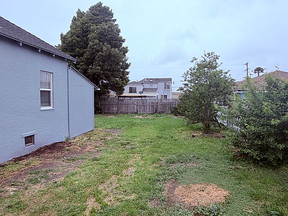 3rd image of 1535 Garvin Ave