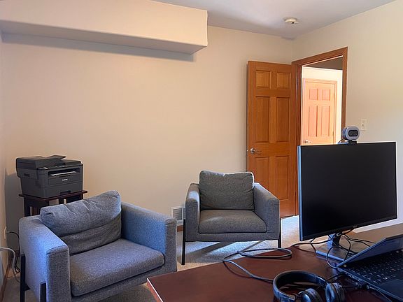 5th image of 21367 Brittany Dr