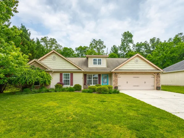 1123 Colony Cir, Fort Oglethorpe, GA 30742