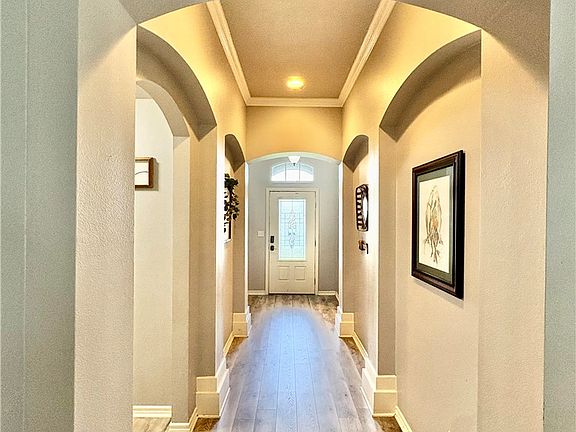 2nd image of 2905 Besterio Dr