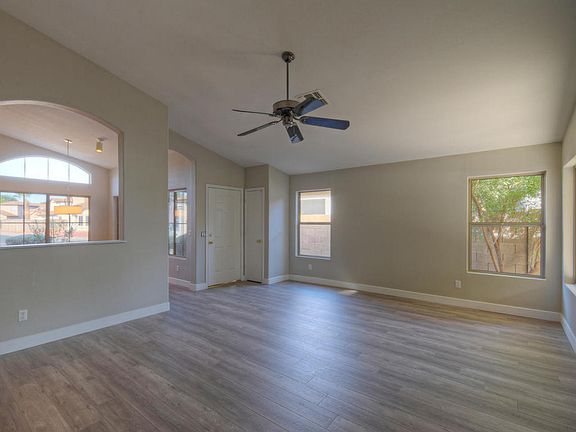 4th image of 17111 N Larkspur Ln