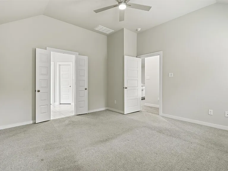 2742 Oakleaf Ash Ln — Photo 16