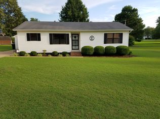 405 Pearl Dr, Kenton, TN 38233