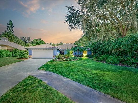 3rd image of 10909 Autumn Oak Pl