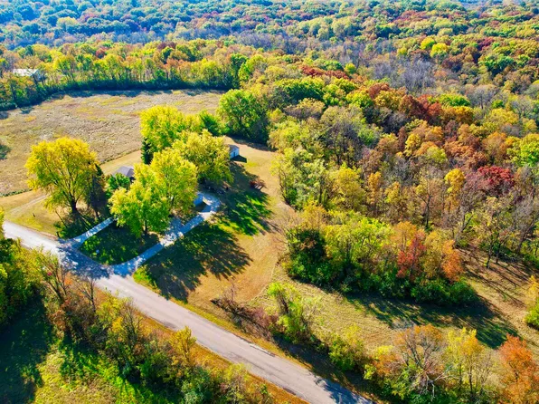 2014 E Santa Fe Rd, Chillicothe, IL 61523