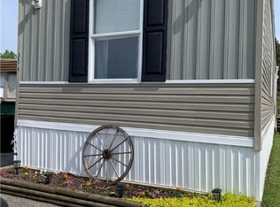 3576 Iroquois Rd, Caledonia, NY 14423