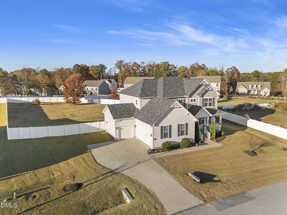 1st image of 1024 Jarrett Bay Rd