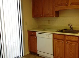 1216 Knollhaven Dr, Ballwin, MO 63021