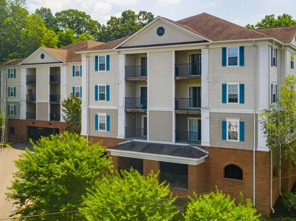 Carrollton Terrace