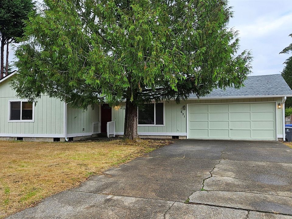1st image of 621 E Oak Park Way