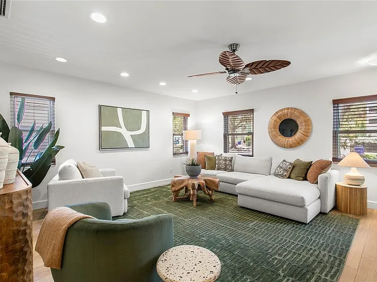 508 Columbia Dr — Photo 5