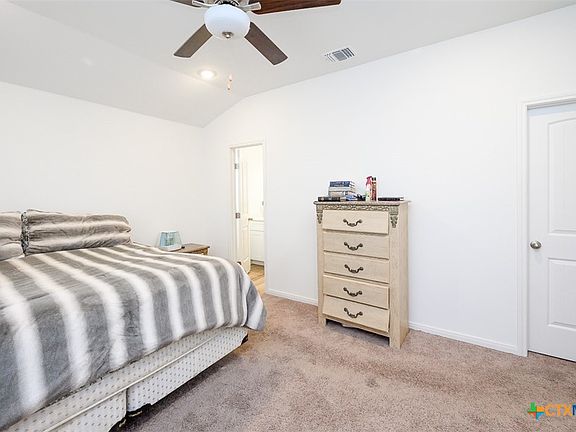 4th image of 9808 Tarabon Dr