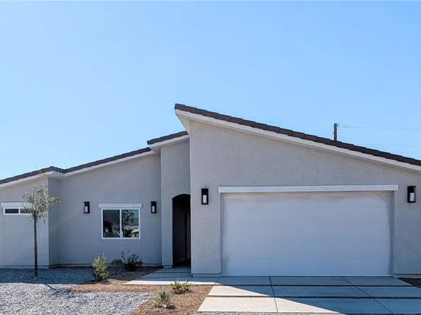 2030 Idaho St, Pahrump, NV 89048