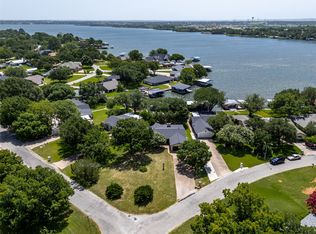 4200 Bar Harbor Ct, Granbury, TX 76049