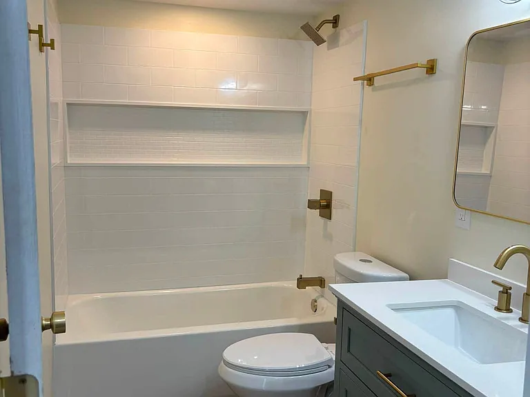 410 Mears St — Photo 11