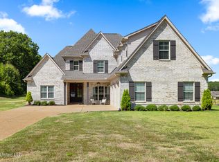 2008 Slocum Rd, Hernando, MS 38632