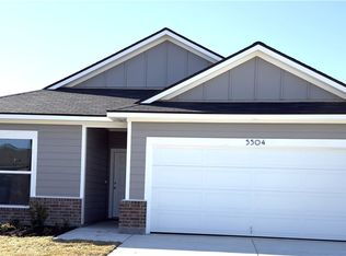 5504 Harriet St, Bryan, TX 77807