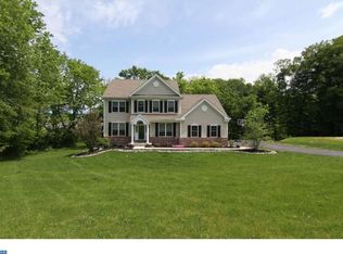 1494 Garnet Mine Rd, Garnet Valley, PA 19061