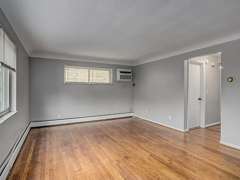 3552 Brotherton Rd #1 — Photo 4